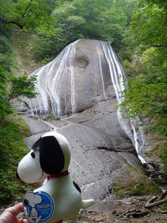 レンタカーで巡る初秋の東北４日間。<br />【その１４】は、今回の東北旅行の最大目的である『弥勒の滝（別名；スヌーピーの滝）』です。<br />この滝の存在を見つけた瞬間から青森県に行きたいとずっと考えていましたが、今回やっとその念願が叶って、とてもHAPPY!です。