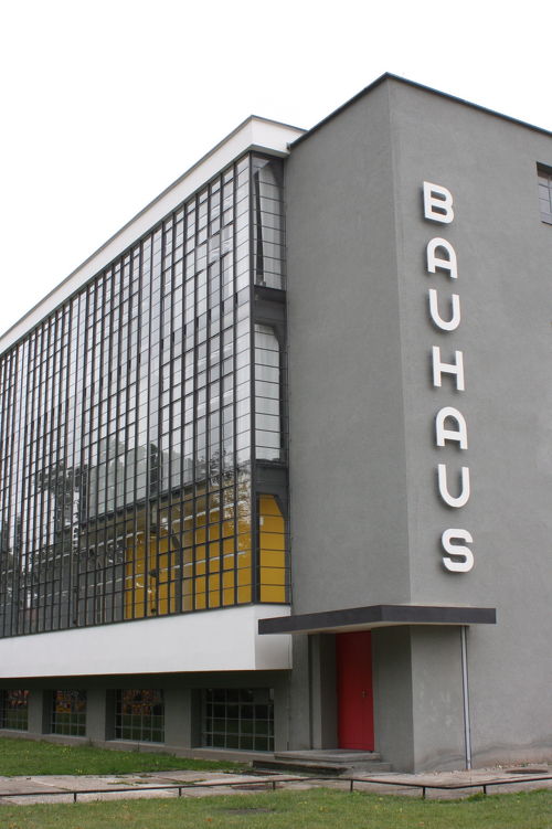 もりもりくまさん専用／バウハウスデッサウ 『BAUHAUSE DESSAU』 もりもりくまさん専用／バウハウスデッサウ 『BAUHAUSE DESSAU