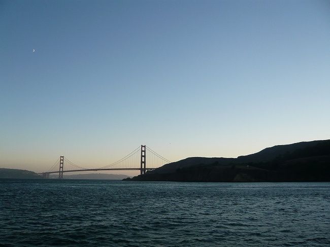 ラスベガス→サンフランシスコへの移動日でした。<br />夕方には、カリフォルニア・サンセットクルーズに参加しました。