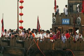 2008秋、中国旅行記14(8/43)：9月21日(4)：蘇州、三国城、模擬合戦見学の後は太湖遊覧
