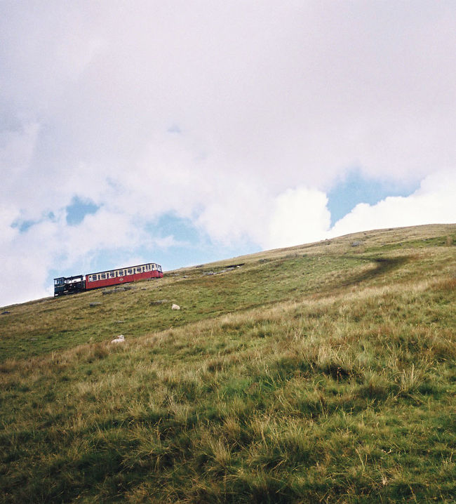 旦那の一人旅／ウェールズで２泊３日～スノードン山とウェールズの城 -2002-