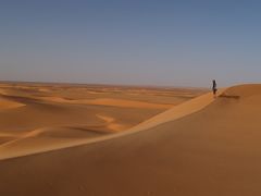 憧れの国リビア　盛り沢山の旅 Part 1　”砂漠へ”