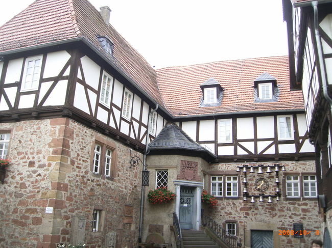赤ずきんちゃんの故郷であるシュヴァルムシュタットのツィーゲンハインの郷土博物館に行ってきました。