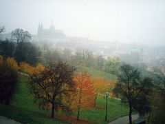 プラハの秋もまた風情があります