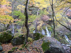 山梨県の滝めぐり◆吐龍の滝（北杜市高根町清里）は素晴らしい潜流瀑