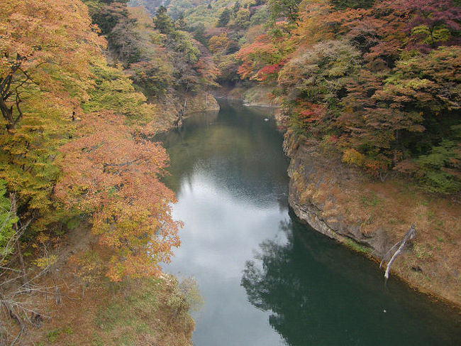 塩原温泉に一泊旅行に出かけ観光＆バードウォッチングを楽しんできました。<br />写真は塩原渓谷です。(^◇^)ﾉ<br /><br />※ 2017.02.05 位置情報登録