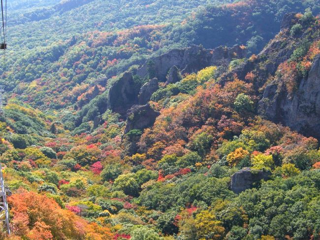 【かんかけい　ろーぷうぇい】<br />◆<br />◆<br />.<br />.<br />【巻頭写真：『寒霞渓』の紅葉　】<br />