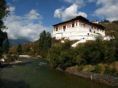 ブータンの新国王の戴冠式見学
