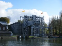 中央運河のボート・リフト