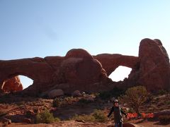 08.09.2408.10.09アメリカグランドサークルの旅６　ユタ州アーチーズ国立公園