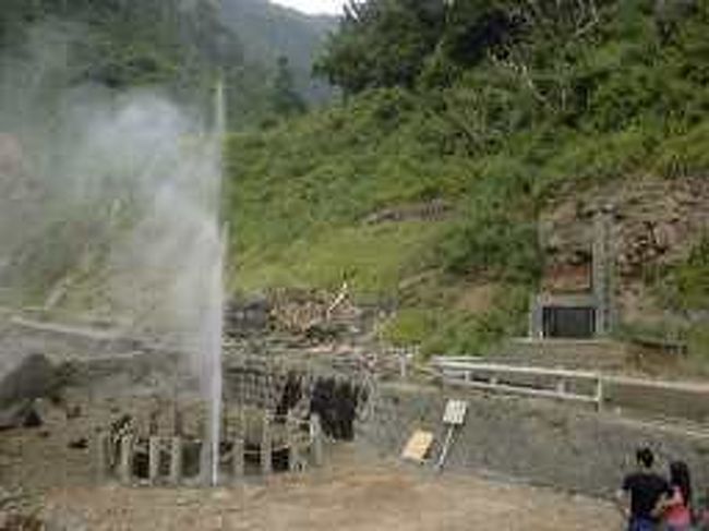 長野県は湯田中温泉でゆっくりしました。<br />途中で地獄谷に寄りました。
