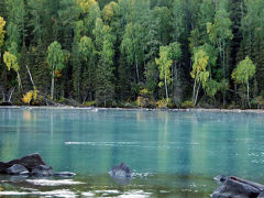 美しいハナス湖