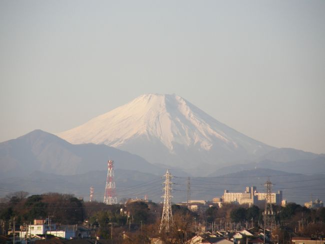 ２００８年最後の富士山を朝・昼・夕と撮ってみました。<br /><br />２００９年最初の富士山も撮ってみました。<br /><br />２００９年２日目の富士山も撮ってみました。