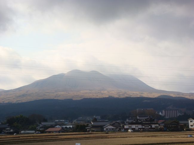 まだまだ続く、わがまま自由人温泉旅行。一夜明け、町湯めぐりに繰り出します。