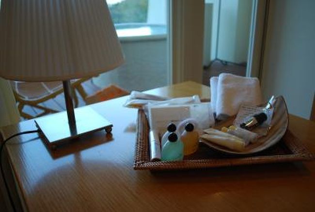 2008年最後の旅行＆2009年の年明けを館山にて1泊して来ました！<br /><br />東京湾の入口になるから、船がたくさん見られるかなぁ？<br />と期待してたのですが、航行している船は殆ど無く・・<br /><br />泊まったホテルは「森羅」。<br />部屋数も少なく静かなホテルでした。<br /><br />カウントダウンは客室露天風呂で迎えました。<br />
