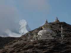 思い出の地ヒマラヤを再び歩いて。　霊峰聳えるカラパタールヘ