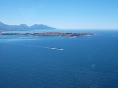 NZ東海岸エコツーリズムの旅14/19　～青い空に抱かれカイコウラの海に浮かぶクジラに・・