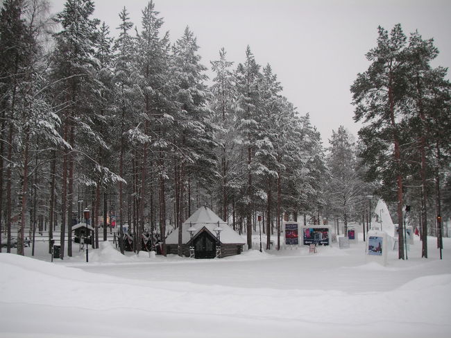 極寒のフィンランドへオーロラを見に行ったのに……<br />サンタに会った!?ロケ地で満喫！世界遺産も堪能<br />欲張り30代ＯＬの気ままな自由旅。<br />