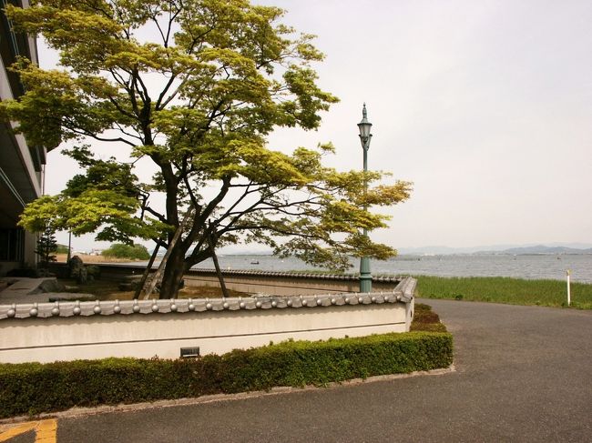 雄琴の琵琶湖グランドホテルで会議があって、久しぶりに琵琶湖湖畔を訪れました。
