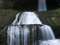 日本有数の奇瀑、桶滝　/　能登半島　石川県指定名勝　輪島市大沢町桶滝川
