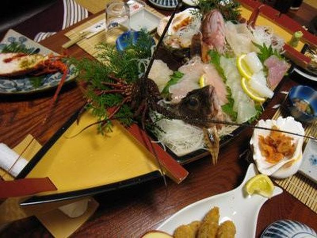 美味しい海鮮料理を食べることを目的に、料理旅館に宿泊しました。<br /><br />伊勢えび、牡蠣をはじめ、海の幸を充分に堪能。　期待以上でした。<br /><br />リラックスした雰囲気で過ごせる宿ですので、いろんな季節に、季節季節の魚を食べに行きたい宿です。