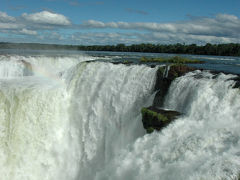 絶景を求めてアルゼンチン縦断その１７～イグアスの滝／悪魔の喉笛