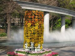 久しぶりに東京・丸の内付近を散策する?噴水公園の風景
