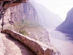 水没前の三峡を歩く　２