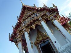 タイ　チョンブリ　寺院アンシラー　に行ってきました。