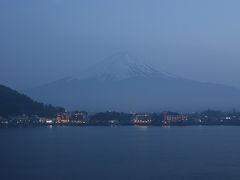 河口湖からの富士山(夜)