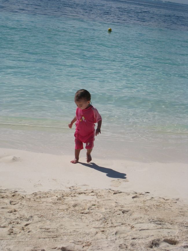 1歳11ヵ月の子供とカンクンへ。<br />フィエスタアメリカーナコンデッサに滞在し、<br />ビーチ、プールや遺跡見学を楽しみました！<br />