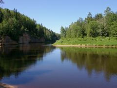 バルト三国の旅８（エルグーリュ断崖～古都ツェーシス散策）