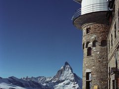 スキーと温泉の旅（２）ツェルマットからスキーでゴルナーグラートとクラインマッターホルンとイタリアのチェルビニアを巡る。