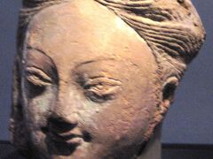2009夏、ロシア旅行記(39/43：補遺2)：韓国国立中央博物館(2/2)、陶俑、神像、動物俑、人物木像