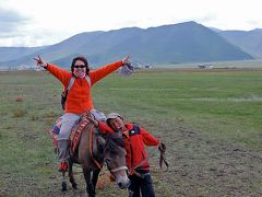 雲南省之旅(7)タクシーをチャーターして、香格里拉郊外の「普達措国家公園」のハイキングと「納パ海」で乗馬を楽しみ、松賛林寺を参拝する。
