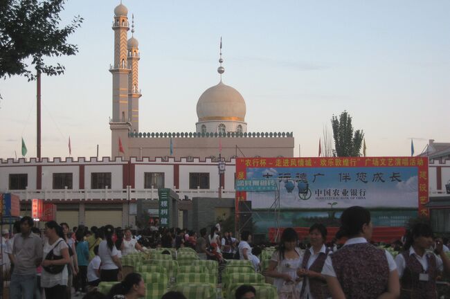 2009夏、中国旅行記16(23/39：シルクロード)：6月23日(7)：敦煌、市内散策、敦煌清真寺（モスク）