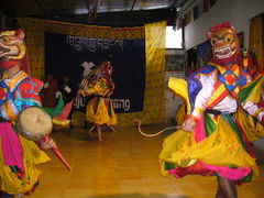 神秘の王国ブータンの旅No12・・・マスクダンスのビデオクリップ