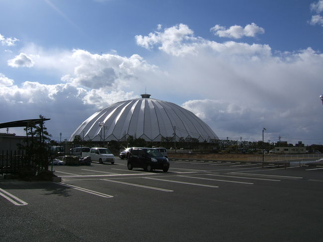 皆生温泉にカニを食べに行って来ました。<br /><br />北近畿の温泉旅館ほど沢山のカニは出ませんが、美味しくいただきました＾＾