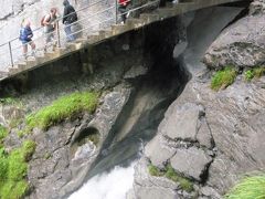 2009.7 スイス・ハイキング三昧の旅【３】…トリュンメルバッハの滝にびびる！