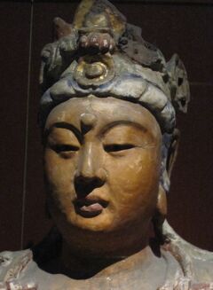2009夏、中国旅行記17(19/30：補遺)：上海博物館(仏像等1/3)、菩薩漆金彩絵木像、天王石像、迦叶木像