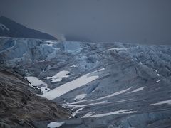 こだわりのアルプスハイキング３）アンデルマット編②ローヌ氷河に立ち寄る