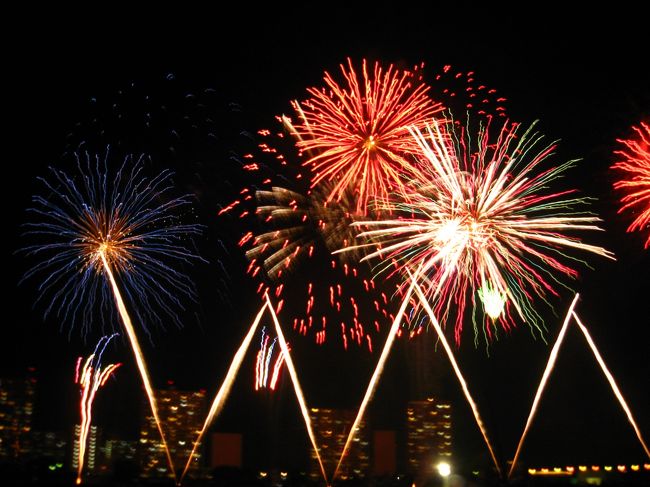 花火の祭典 ８月１５日の平和を見つめて ３ページめ 蒲田 東京 の旅行記 ブログ By がりさん フォートラベル
