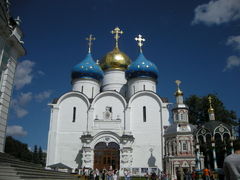 社会主義の名残を見たモスクワ。黄金の環・ウスペンスキー大聖堂。
