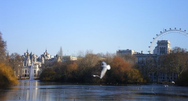 ロンドンの公園の写真を随時up中です。