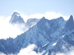 こだわりのアルプスハイキング展望台からの風景編①エギーユ・デュ・ミディにて
