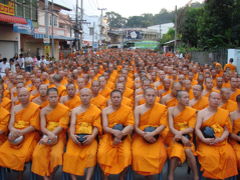 チェンマイ徒然草　其の百一　1250人の僧侶