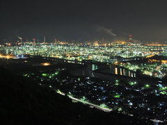 『夜景１００選』　眩いばかりの水島コンビナート！　鷲羽山スカイライン（わしゅうざんすかいらいん）（日本百名道）からみる夜景　/岡山県倉敷市