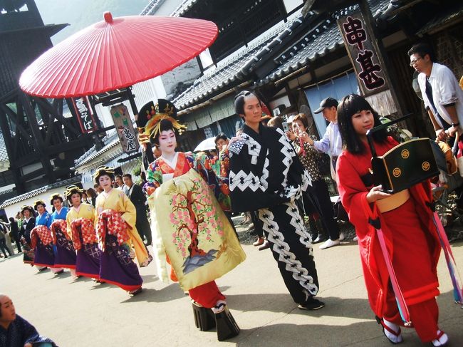 肌寒くなってきた１０月<br />栃木、福島に行ってきました<br /><br />子供のころから毎年のように言っていたけど、今じゃめっきり行く機会が減ってしまった<br /><br />けど、郷愁に似た懐かしい感覚がずっと残っているし、特別な場所なんだな、って思ってます<br /><br />いくつになっても行きたいな^^<br /><br /><br />東北自動車道<br />↓<br />日光江戸村<br />↓<br />龍王峡