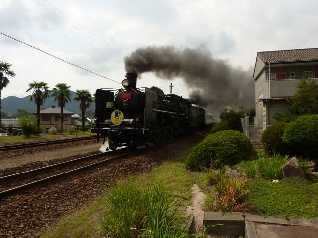 <br />　先日、山口に行ったらたまたまSL山口号が山口線宮野駅を通過するというので、行ってみることにした。<br /><br />　シルバーウィークということもあり、SL山口号は毎日運転されていたようだ。<br /><br />　SLマニアのように本格的なカメラがないので、迫力ある写真を撮ることができなかったが、雰囲気だけでも感じてもらえたらと思っています・・・・・<br /><br />