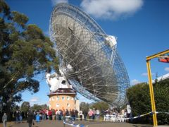 人類が月面に立ったときの地球への第一報は・・・・何とオーストラリアの天体観測所から発信！！